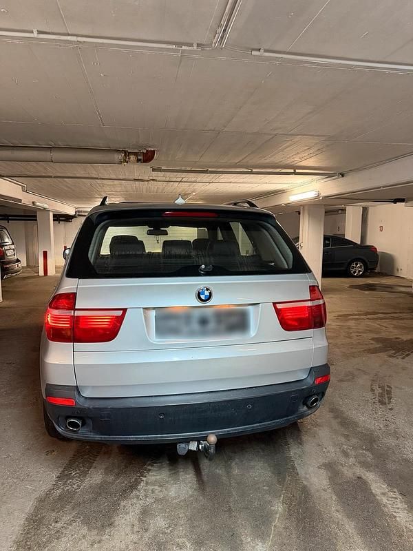 Gebraucht BMW X5 235 PS (172 kW) 2008 Silber SUV