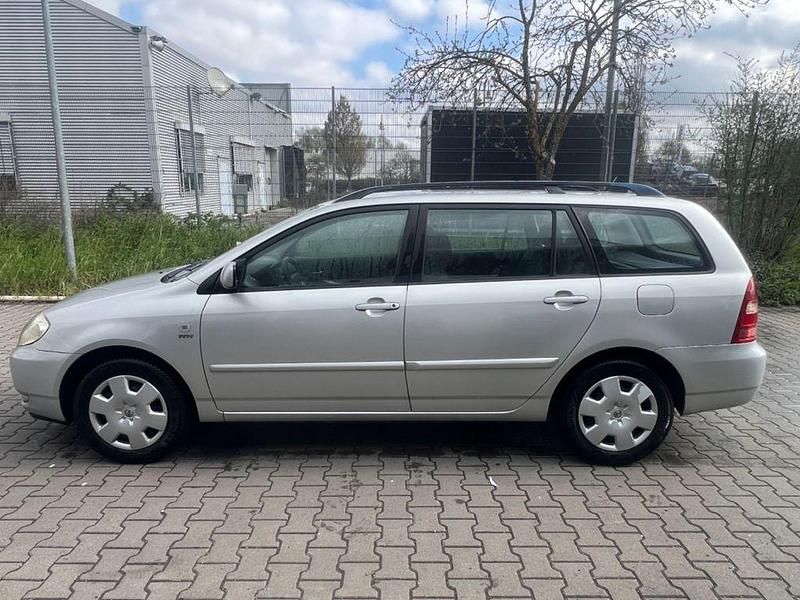 Gebraucht Toyota Corolla Sol 97 PS (71 kW) 2003 Silber Kombi