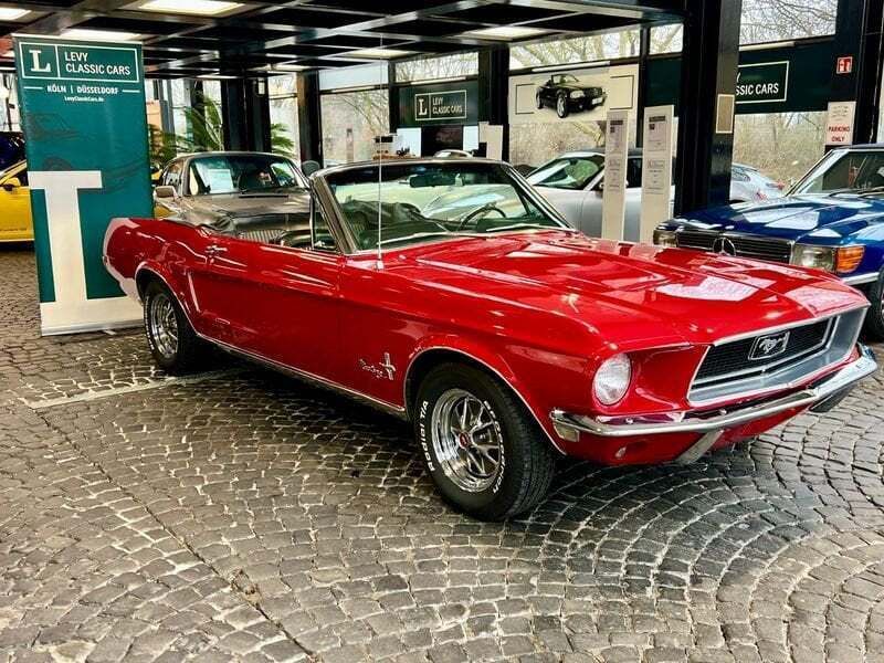 Rot Gebraucht 1968 Ford Mustang Cabrio | 56.800 € - Bild 1/4