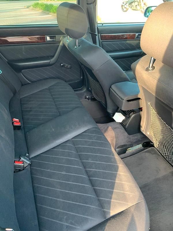 Usata Audi A6 Basis 193 CV (141 kW) 1996 Verde Berlina