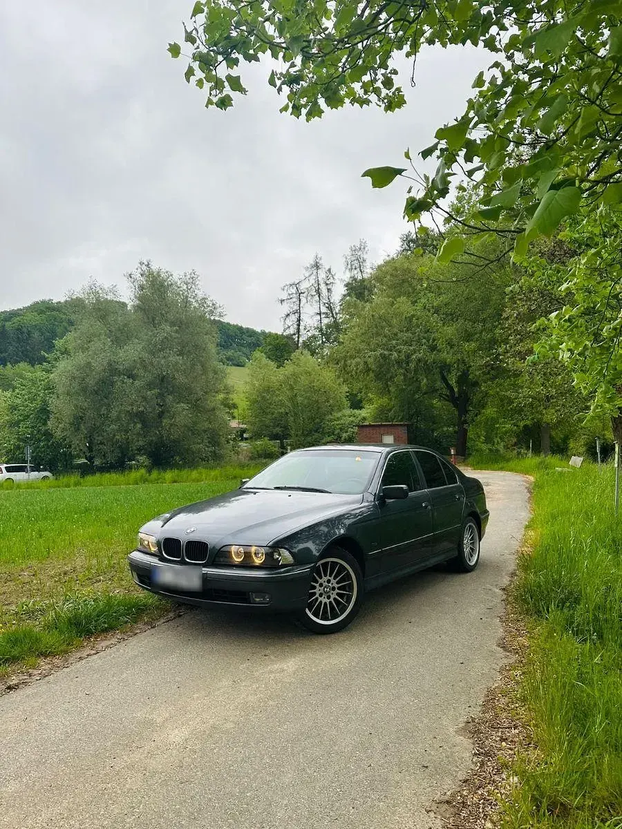 Gebraucht BMW 523 Basis 170 PS (125 kW) 1998 Grau Limousine