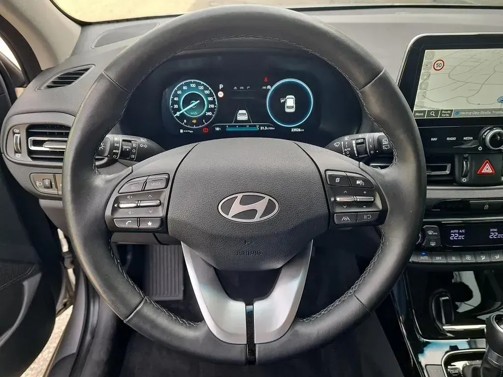 Gebraucht Hyundai i30 Advantage 101 PS (74 kW) 2024 Grau Kombi