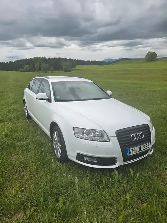 Usata Audi A6 170 CV (125 kW) 2010 Bianco Station wagon
