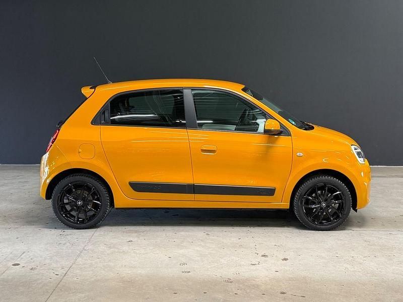 Gebraucht Renault Twingo LIMITED 92 PS (67 kW) 2019 Gelb Kleinwagen