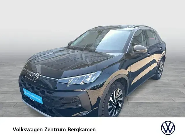 Gebraucht VW T-Roc Life 116 PS (85 kW) 2025 Grenadillschwarz metallic SUV