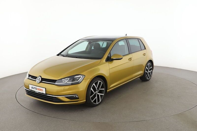 Gelb Gebraucht 2017 VW Golf VII Highline Limousine | 18.690 € (Etwas zu teuer) - Bild 1/4