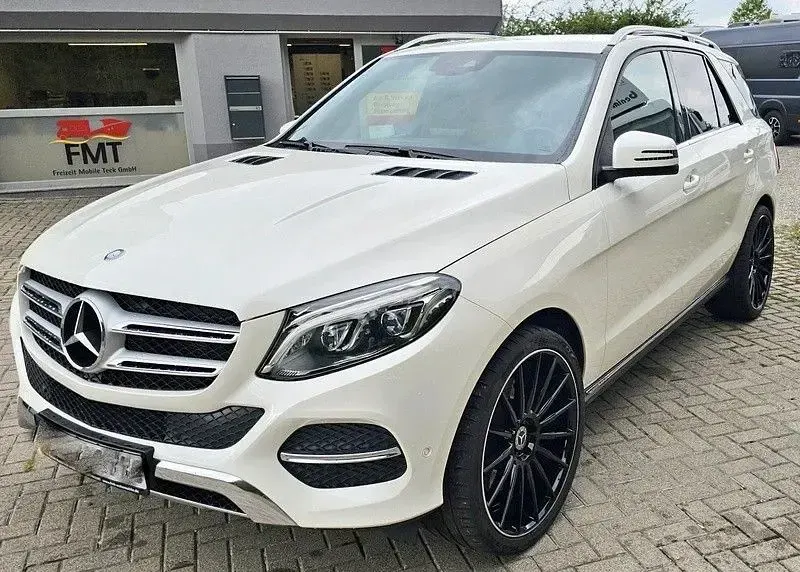 Gebraucht Mercedes GLE500 455 PS (334 kW) 2017 SUV