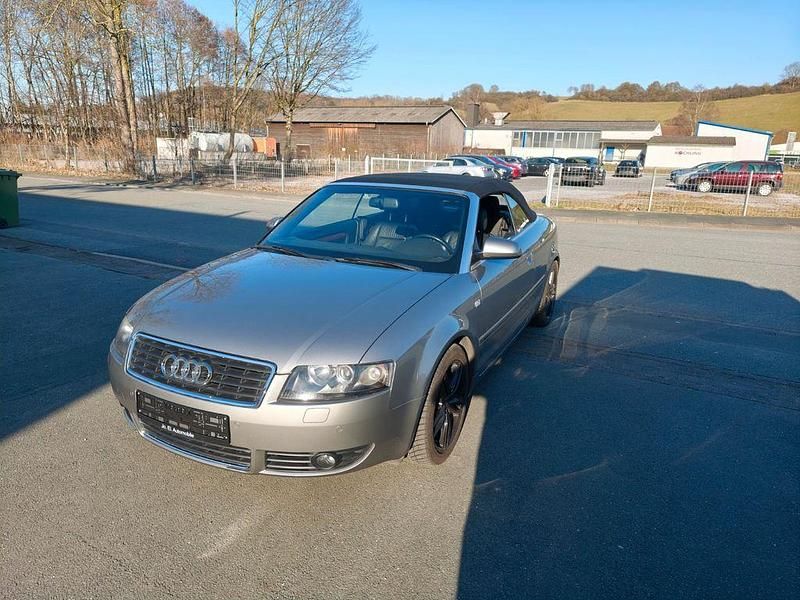 Gebraucht Audi A4 Cabriolet Comfort 163 PS (119 kW) 2003 Grau Cabrio