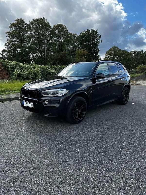 Gebraucht 2015 BMW X5 Sport Line SUV | 36.900 € - Bild 1/4