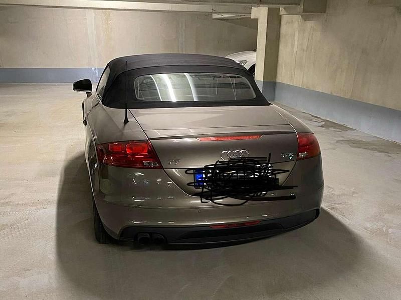 Gebraucht Audi TT Roadster 160 PS (117 kW) 2011 Grau Cabrio
