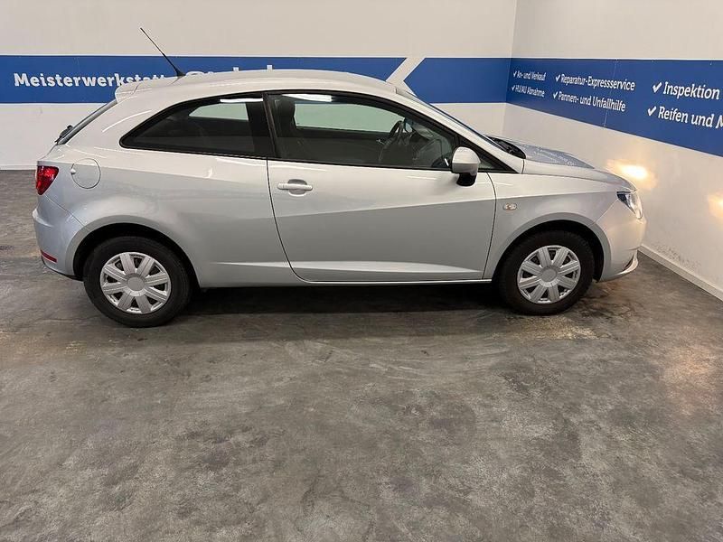 Gebraucht Seat Ibiza SC Stylance 75 PS (55 kW) 2012 Silber Kleinwagen