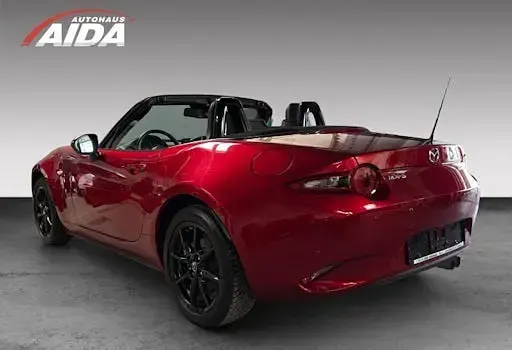 Gebraucht Mazda MX5 Ad'Vantage 132 PS (97 kW) 2023 Rot Cabrio