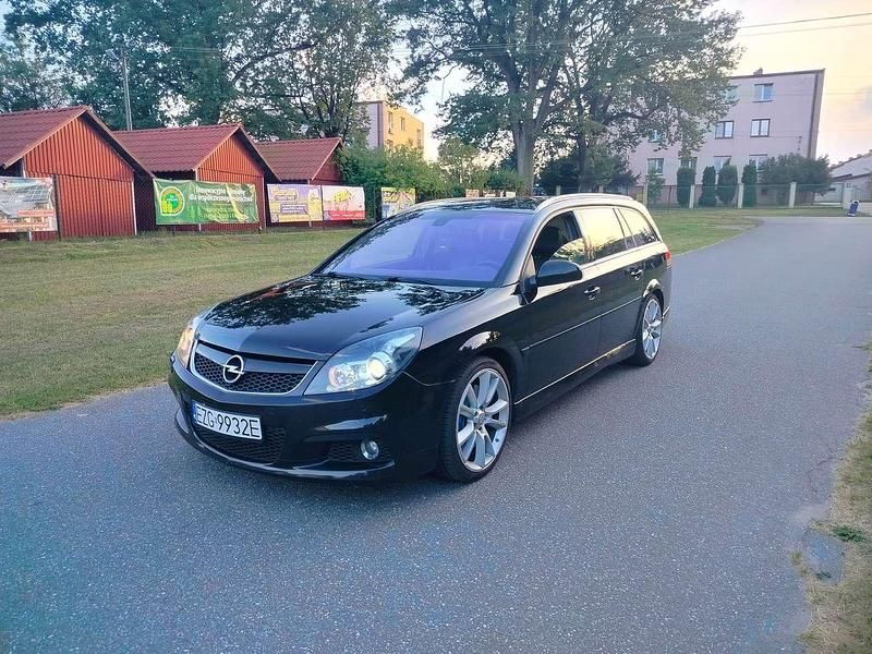 Schwarz Gebraucht 2006 Opel Vectra OPC Kombi | 4.900 € (Fairer Preis) - Bild 1/4