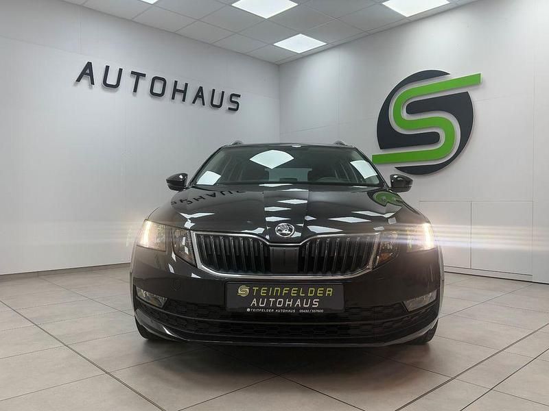 Gebraucht Skoda Octavia Ambition 150 PS (110 kW) 2018 Schwarz Kombi