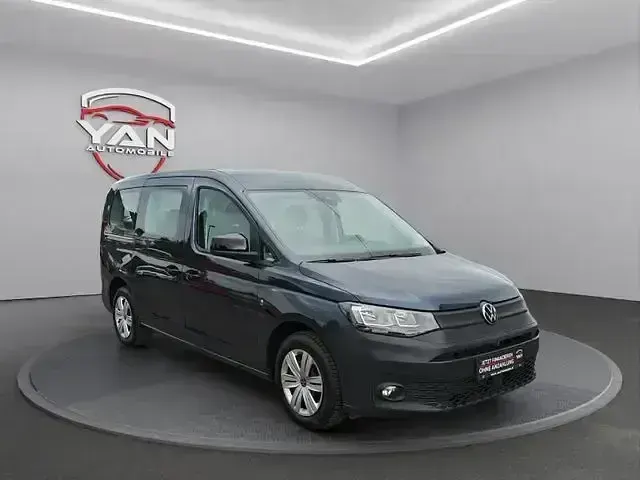 Gebraucht VW Caddy 122 PS (89 kW) 2023 Starlight blue Van / Kleinbus