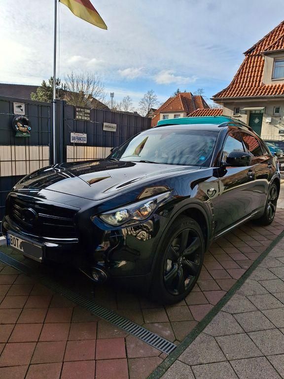 Gebraucht Infiniti QX70 238 PS (175 kW) 2016 Schwarz SUV
