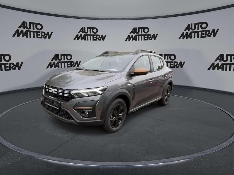 Schiefergrau Neu 2025 Dacia Sandero Extreme Kleinwagen | 19.990 € - Bild 1/4