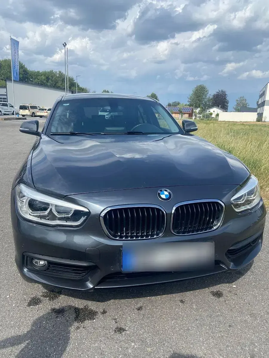 Używany BMW 120 Advantage 184 KM (135 kW) 2017 Szary Hatchback