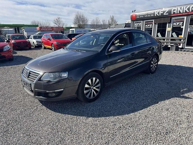Gebraucht VW Passat 140 PS (102 kW) 2010 Braun Limousine