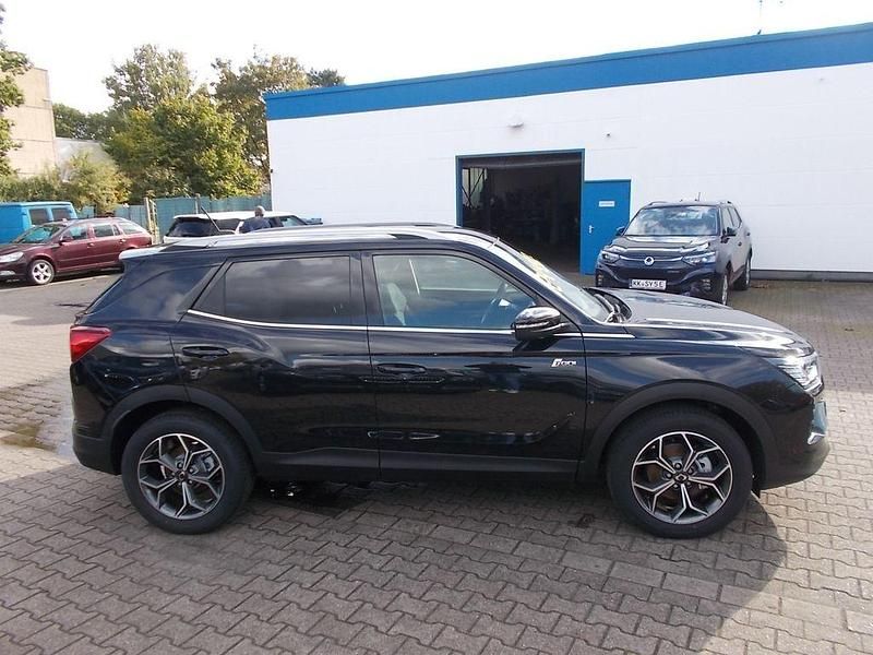 Gebraucht KGM Korando 163 PS (119 kW) 2023 Schwarz SUV