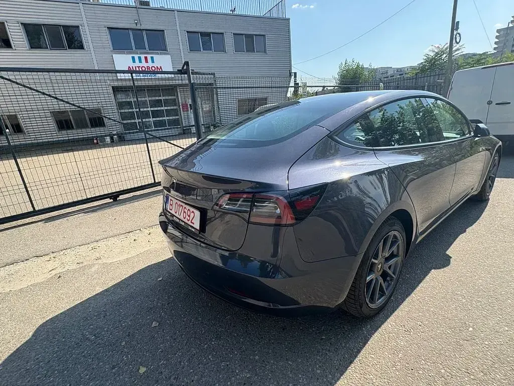 Gebraucht Tesla Model 3 RWD 208 kW (283 PS) 2023 Grau Limousine