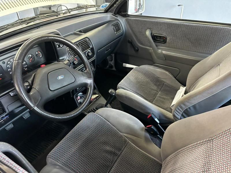 Gebraucht Ford Escort 1988 Weiß Coupé