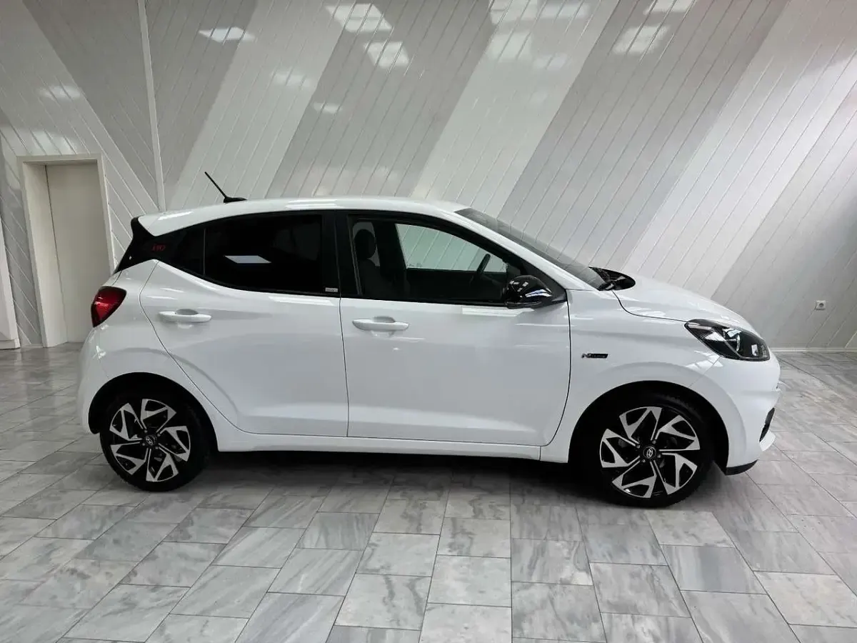 Gebraucht Hyundai i10 N Line 101 PS (74 kW) 2020 Polar white Kleinwagen