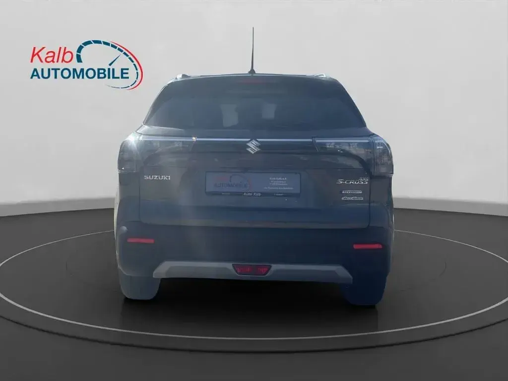 Gebraucht Suzuki SX4 S-Cross Comfort+ 129 PS (94 kW) 2022 Titan dark gray SUV