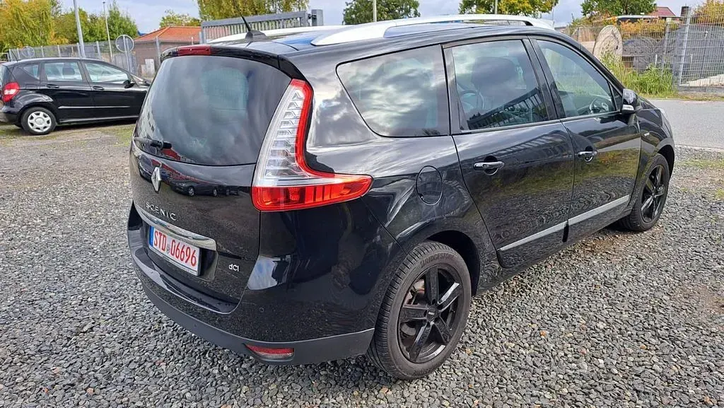 Gebraucht Renault Grand Scénic III 131 PS (96 kW) 2013 Schwarz Van / Kleinbus