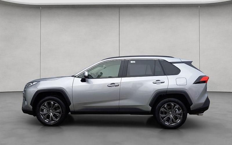 Neu Toyota RAV4 Hybrid 218 PS (160 kW) 2025 Silber SUV