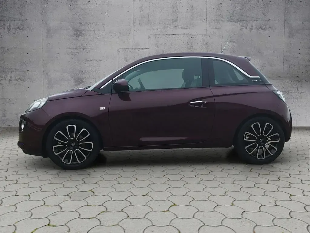 Używany Opel Adam Glam 69 KM (50 kW) 2018 Czerwony Hatchback