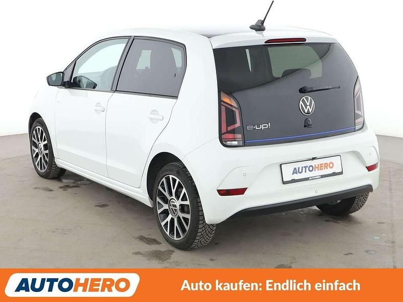 Gebraucht VW e-up! Style 61 kW (83 PS) 2020 Weiß Kleinwagen
