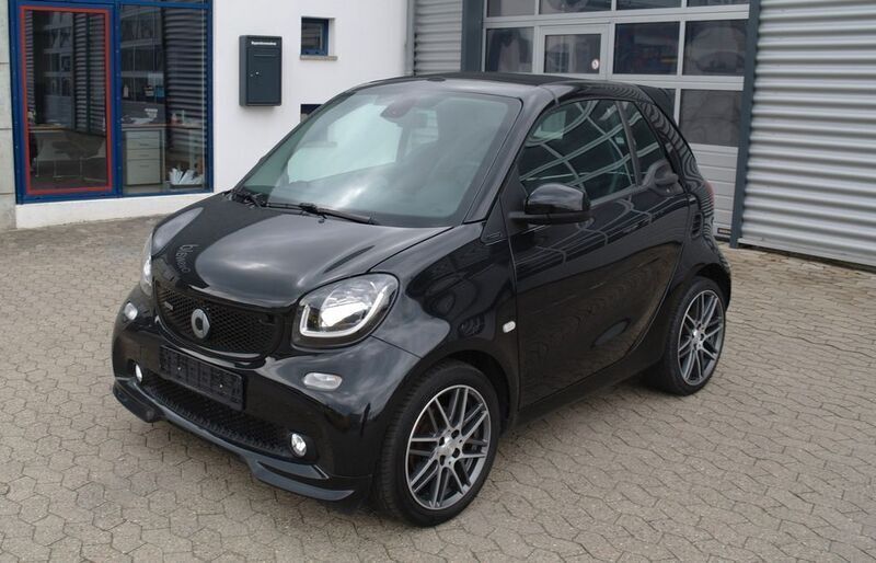 Schwarz Gebraucht 2017 Smart ForTwo Cabrio Brabus Cabrio | 18.800 € (Guter Preis) - Bild 1/4