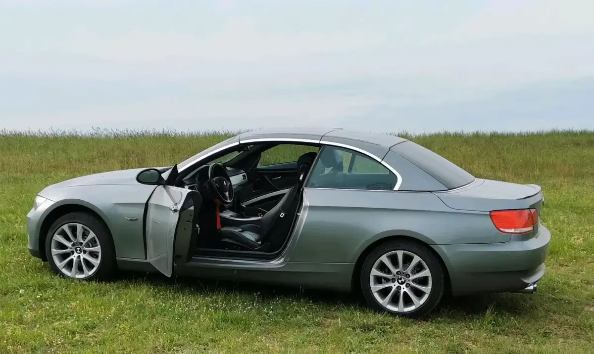 Gebraucht BMW 330 218 PS (160 kW) 2008 Cabrio