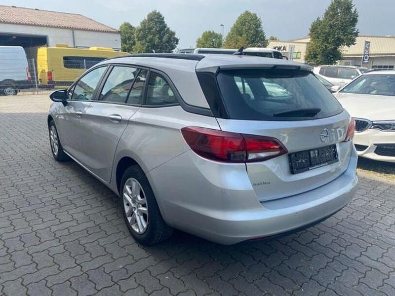 Gebraucht Opel Astra Edition 136 PS (100 kW) 2019 Argonsilber/sovereign/switchblad (metallic) Kombi