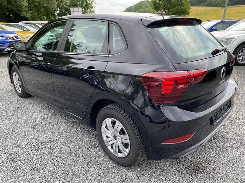 Gebraucht VW Polo 80 PS (58 kW) 2022 Schwarz Limousine