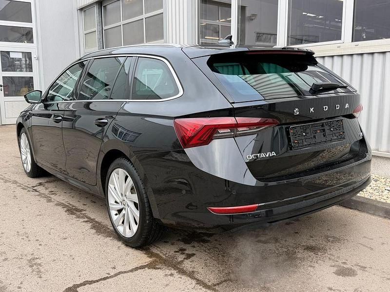 Gebraucht Skoda Octavia Style 204 PS (150 kW) 2021 Schwarz Limousine