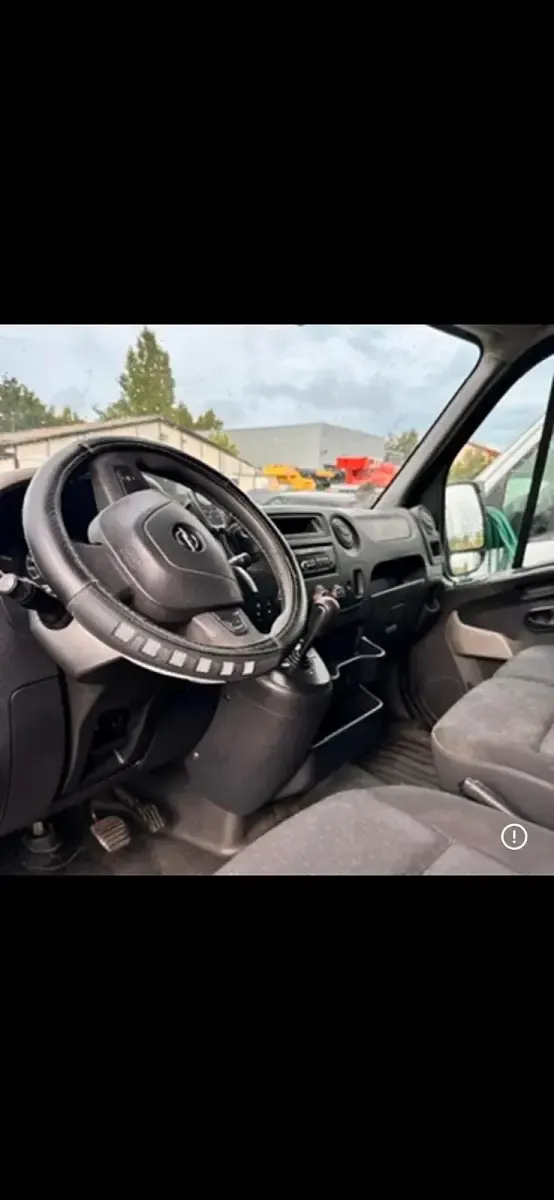 Gebraucht Opel Movano 150 PS (110 kW) 2012 Schwarz Van / Kleinbus