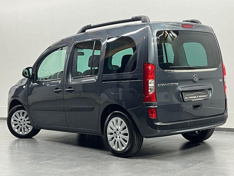 Gebraucht Mercedes Citan 112 Edition 1 114 PS (83 kW) 2018 Tenoritgraumetallic Kombi