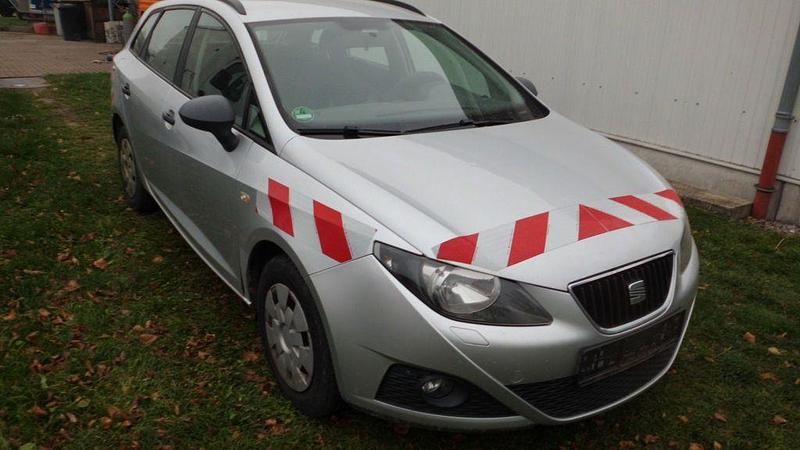 Gebraucht Seat Ibiza 75 PS (55 kW) 2011 Silber Kombi