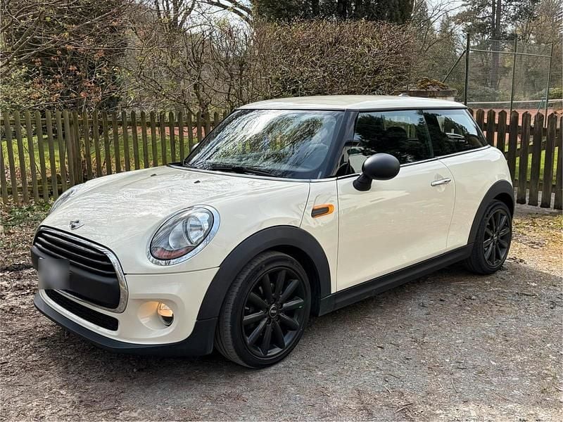 Usado Mini Cooper 102 HP (75 kW) 2018 Bege Citadino