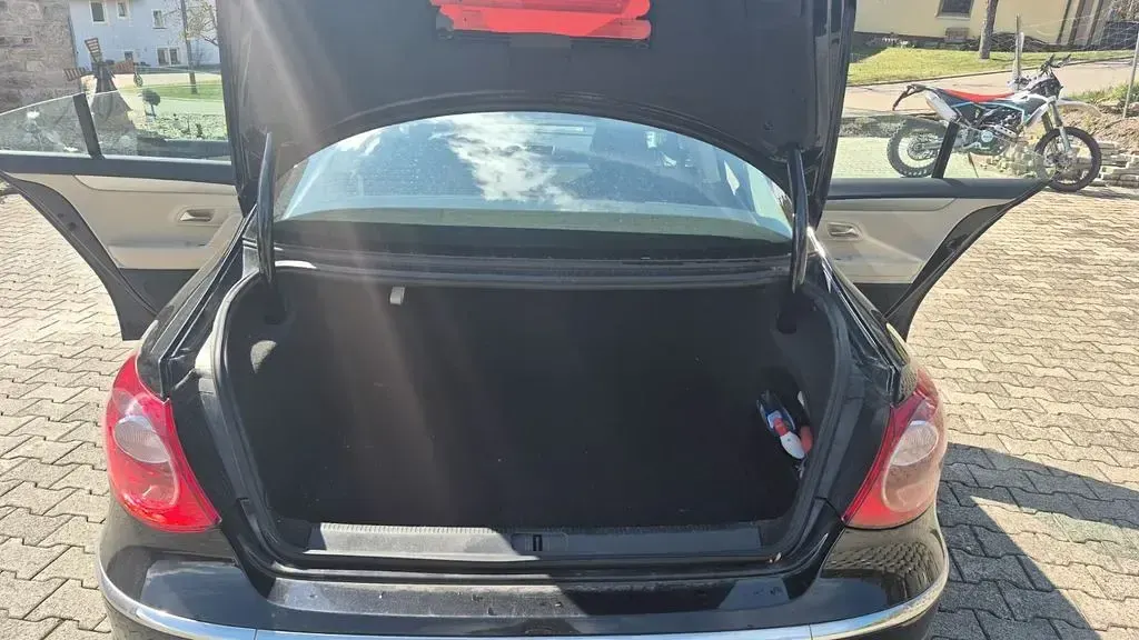 Gebraucht VW CC 211 PS (155 kW) 2011 Schwarz Limousine