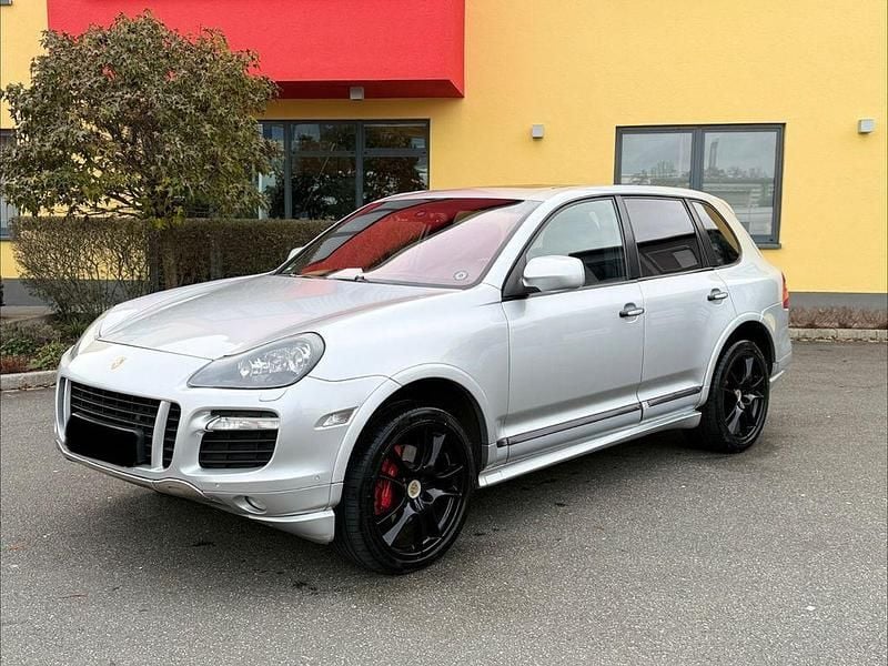 Silber Gebraucht 2009 Porsche Cayenne GTS SUV | 9.990 € - Bild 1/4