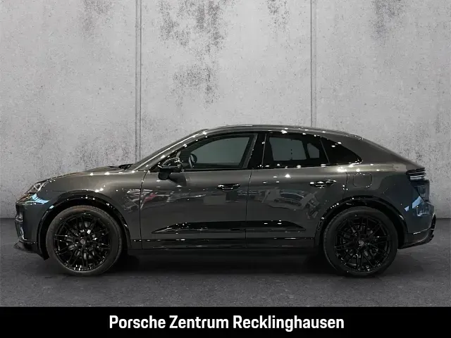 Gebraucht Porsche Macan 330 kW (449 PS) 2026 Vulkangrau SUV