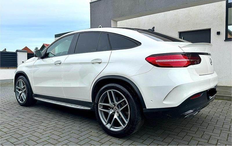 Gebraucht Mercedes GLE350 AMG 258 PS (189 kW) 2015 Weiß Coupé