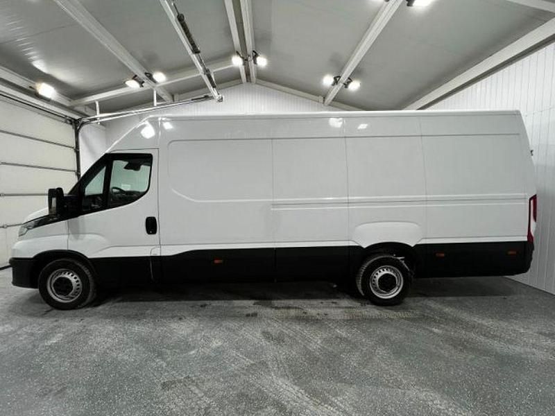 Gebraucht Iveco Daily 156 PS (114 kW) 2023 Bianco ic 194 Van