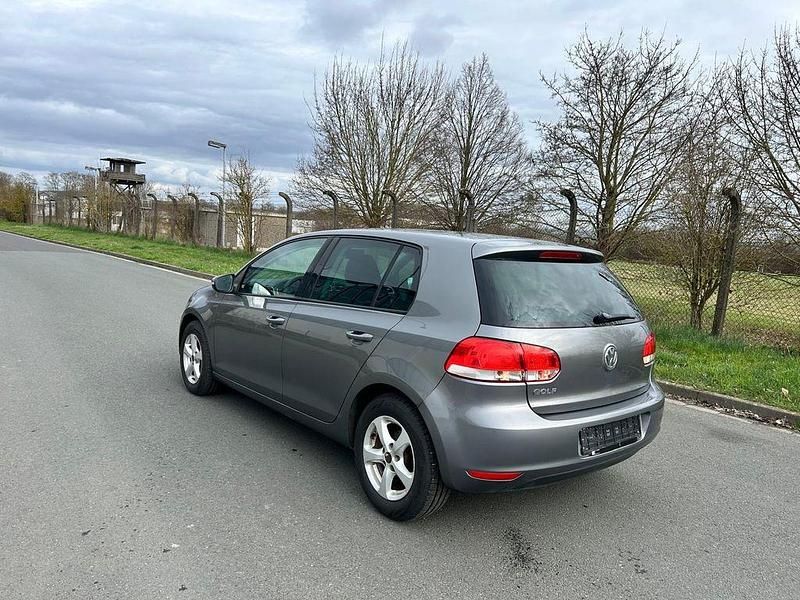 Gebraucht VW Golf VI Trendline 80 PS (58 kW) 2008 Grau Kleinwagen