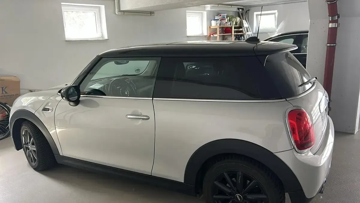 Usado Mini Cooper 136 HP (100 kW) 2018 Prateado Citadino
