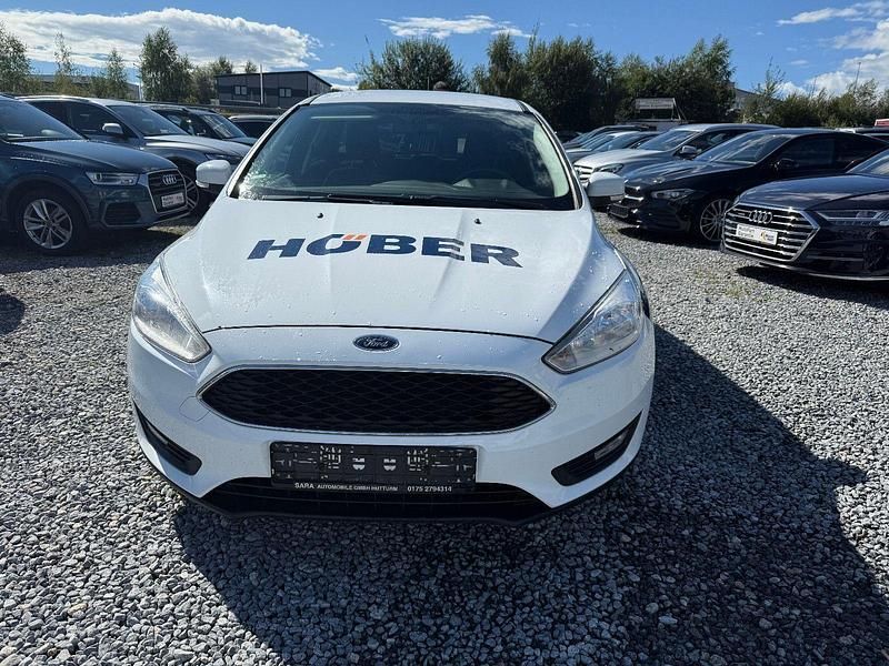Gebraucht Ford Focus Business Edition 120 PS (88 kW) 2018 Weiß Kombi
