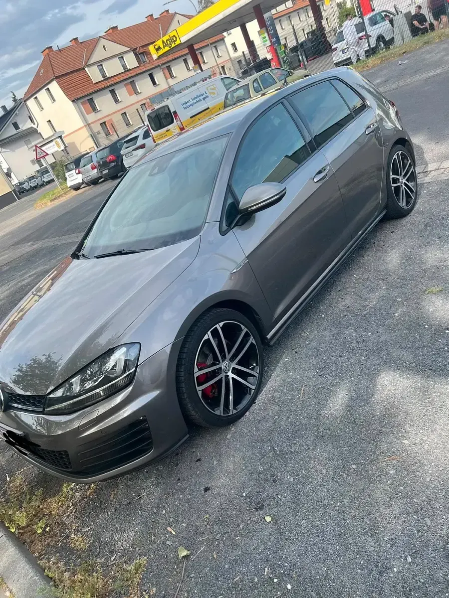 Gebraucht VW Golf VII GTD 184 PS (135 kW) 2015 Andere farben Kleinwagen